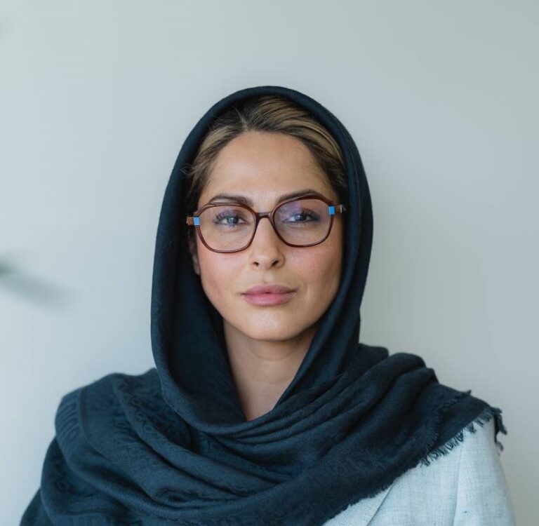 سارا شاهرخی بنیانگذار ایفا